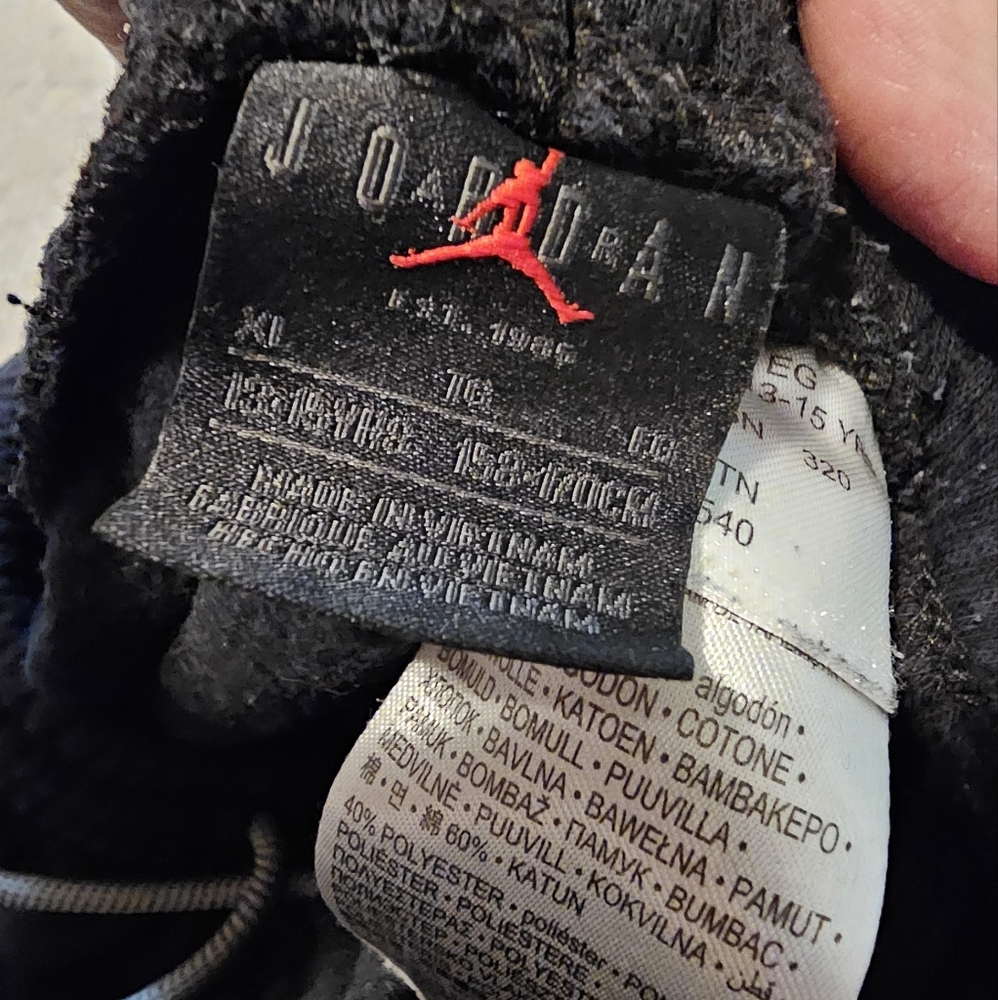 Jordan Bundle - Picture 3 of 6